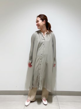 「NANO universe（ナノユニバース）のフェイクレザーフラットシューズ（パンプス）」を使った、nano・universe 札幌ステラプレイス STAFFさん（レディース・158cm）の秋コーディネート