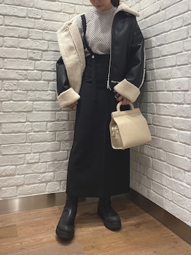 「JEANASIS（ジーナシス）のアイテム（ムートンコート）」を使った、フウカさん（レディース・161cm）の秋コーディネート