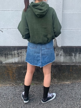 「アイテム（パーカー、グリーン系）」を使った、フウカさん（レディース・161cm）の春コーディネート