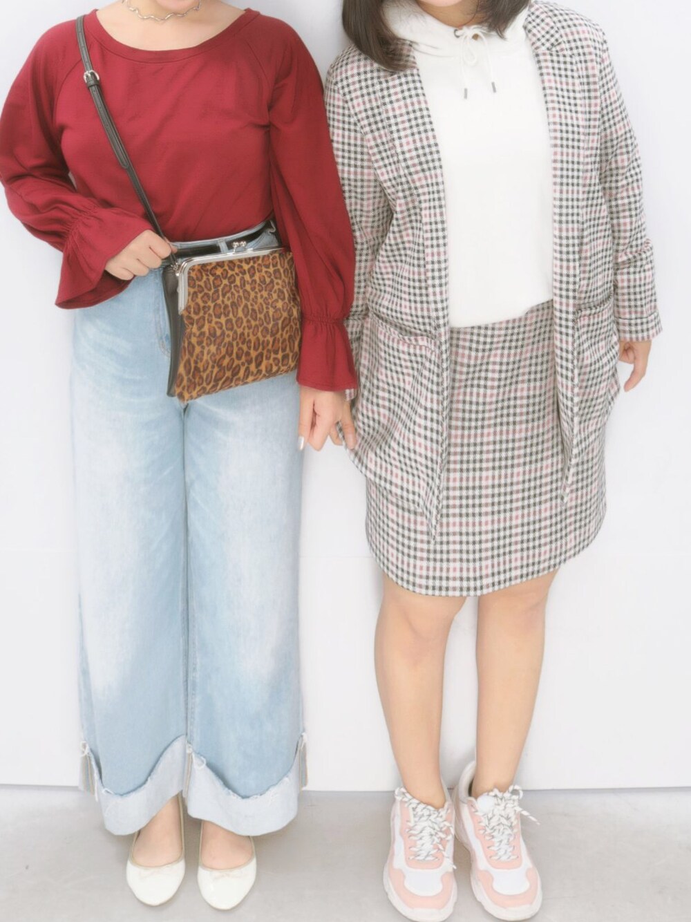 「LOWRYS FARMのアイテム（デニムパンツ、ブルー系）」を使った、cocoroさん（レディース・156cm）の秋コーディネートの1枚目の写真