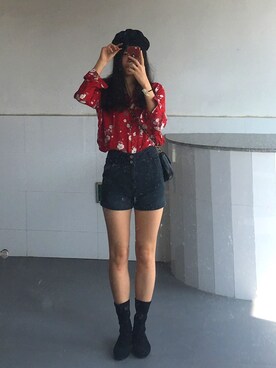 洛炣さんのコーディネート