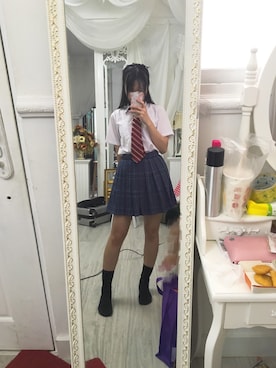「中牌宝蓝格のアイテム（スカート、ブルー系）」を使った、Kurosawa Mangokoさん（レディース）の夏コーディネート