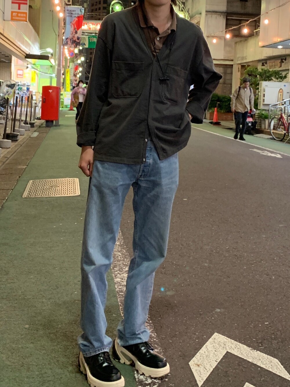 「秋コーデ、お洒落さんとつながりたい、オトナカジュアル、秋冬、ブラウンコーデ、きれいめカジュアル」｜「POLO RALPH LAURENのアイテム（ポロシャツ、ブラウン系）」を使った、s0s9s0s9さん（メンズ・173cm）の秋コーディネートの1枚目の写真