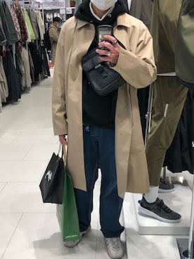 「アイテム（ステンカラーコート）」を使った、URAさん（メンズ・172cm）の春コーディネート