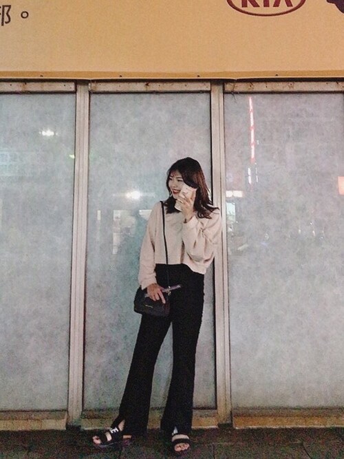 Una Nikeのサンダルを使ったコーディネート Sciaky