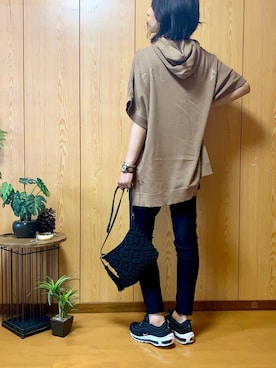 「PHILOSOPHY（フィロソフィー）のアイテム」を使った、ema.さん（レディース・166cm）の夏コーディネート