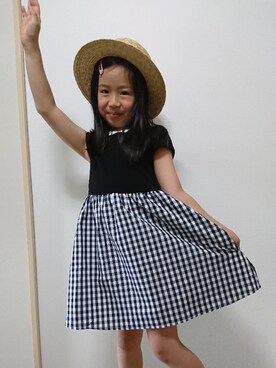 「BRANSHES（ブランシェス）のグログラン麦わらカンカンハット（ハット、ベージュ系）」を使った、まなここさん（キッズ）の春コーディネート