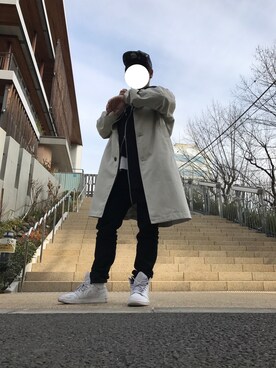 「WEAR昭和部」｜「アイテム（トレンチコート）」を使った、Matoba Ritsuさん（メンズ・168cm）の春コーディネート
