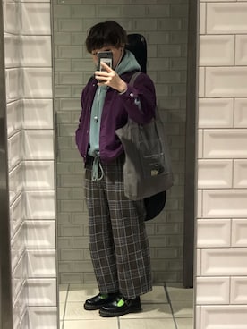 「アイテム（キーケース/キーアクセサリー、ベージュ系）」を使った、シイバさん（レディース・158cm）の冬コーディネート