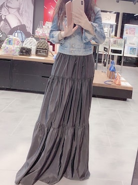 「Guess（ゲス）のアイテム（スカート）」を使った、Kazuyoさん（レディース・160cm）の冬コーディネート