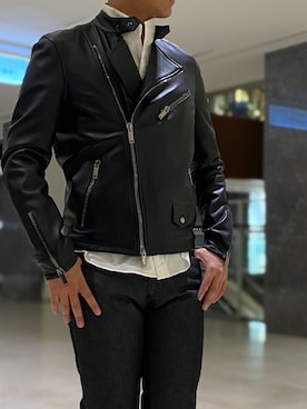 「DESIGNWORKS（デザインワークス）のアイテム（トップス）」を使った、92tomさん（メンズ・177cm）の春コーディネート