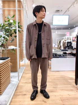 「アイテム（カバーオール、パープル系）」を使った、なかやんさん（メンズ・166cm）の秋コーディネート