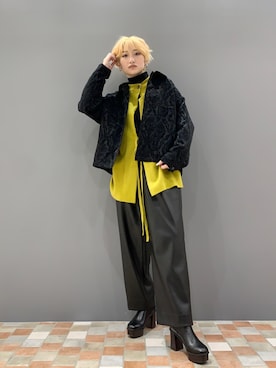 「イエローコーデ」｜「アイテム（ブルゾン）」を使った、yuriaさん（レディース・168cm）の秋コーディネート
