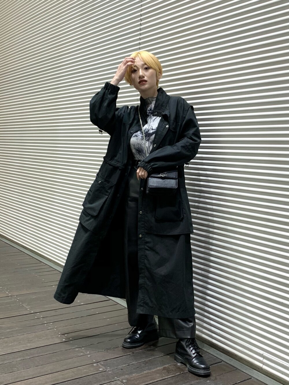 「ショルダーバッグ、大人カジュアル、秋コーデ、秋服、きれいめカジュアル、HARE、HARELADIES、HAREコーデ、韓国ファッション、韓国ブランド」｜「STYLENANDAのアイテム（ジャケット/アウター、ブラック系）」を使った、yuriaさん（レディース・168cm）の秋コーディネートの1枚目の写真