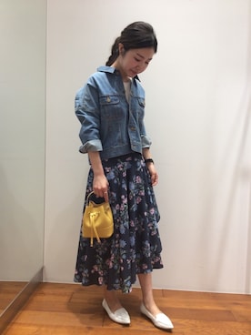 「URBAN RESEARCH ROSSO」｜「アイテム（デニムジャケット）」を使った、ROSSOエスパル仙台店さん（レディース・160cm）の冬コーディネート