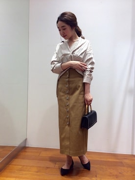 「URBAN RESEARCH ROSSO WOMEN（アーバンリサーチ　ロッソ）のフロント釦タイトスカート（スカート）」を使った、ROSSOエスパル仙台店さん（レディース・155cm）の夏コーディネート