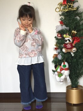 「BRANSHES（ブランシェス）のデニムバギーパンツ（その他パンツ、ブルー系）」を使った、あんぱんちさん（キッズ）の冬コーディネート