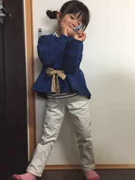 「BRANSHES（ブランシェス）のアイテム（トップス、ブルー系）」を使った、あんぱんちさん（キッズ）の冬コーディネート