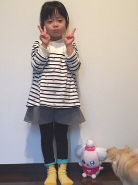 「BRANSHES（ブランシェス）のボーダー×花柄プリント長袖Tシャツ（Tシャツ/カットソー、ブルー系）」を使った、あんぱんちさん（キッズ）の春コーディネート