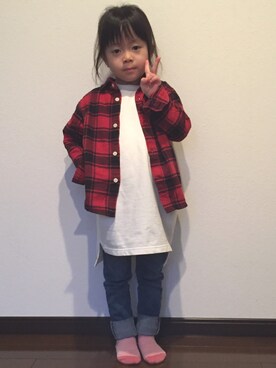 「BRANSHES（ブランシェス）のビックシルエットワンピース（ワンピース、ホワイト系）」を使った、あんぱんちさん（キッズ）の春コーディネート