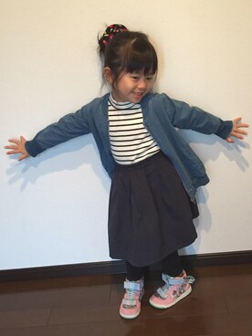 「BRANSHES（ブランシェス）のテレコボーダーTシャツ（Tシャツ/カットソー、ブルー系）」を使った、あんぱんちさん（キッズ）の春コーディネート