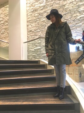 「DIESEL（ディーゼル）のアイテム（モッズコート）」を使った、まっちゃんさん（レディース・170cm）の秋コーディネート