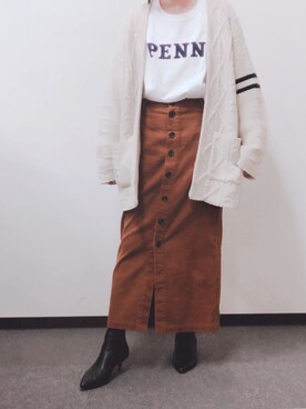 「SLOBE IENA（スローブイエナ）のPENNSYLVANIA ロングTシャツ【洗濯機使用可能】◆（Tシャツ/カットソー、ホワイト系）」を使った、maiimaiiさん（161cm）の冬コーディネート