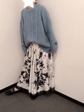 「Ameri（アメリ）のアイテム（スカート、シルバー系）」を使った、maiimaiiさん（161cm）の冬コーディネート
