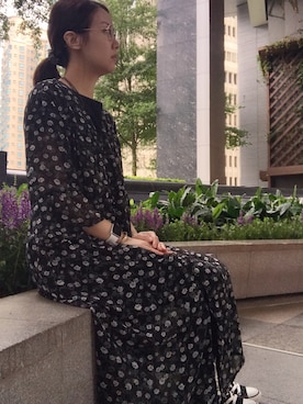 「アイテム（シュシュ、シルバー系）」を使った、Tang Chung Han Hodyさん（レディース・163cm）の夏コーディネート