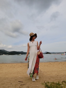 「kanmi（カンミ）のアイテム」を使った、Tang Chung Han Hodyさん（レディース・163cm）の夏コーディネート