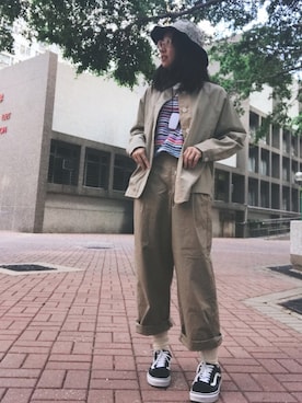 「chambre de charme（シャンブルドゥシャーム）のアイテム（チノパンツ）」を使った、Tang Chung Han Hodyさん（レディース・163cm）の秋コーディネート