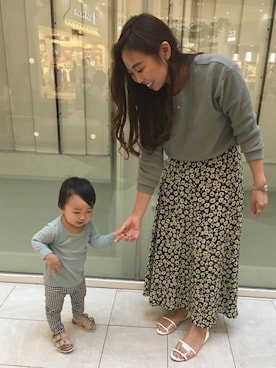 「親子でおそろい」｜「アイテム（アクセサリー）」を使った、makiさん（レディース・157cm）の春コーディネート