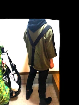 「DIESEL（ディーゼル）のアイテム（パーカー）」を使った、よしきさん（メンズ・173cm）の秋コーディネート