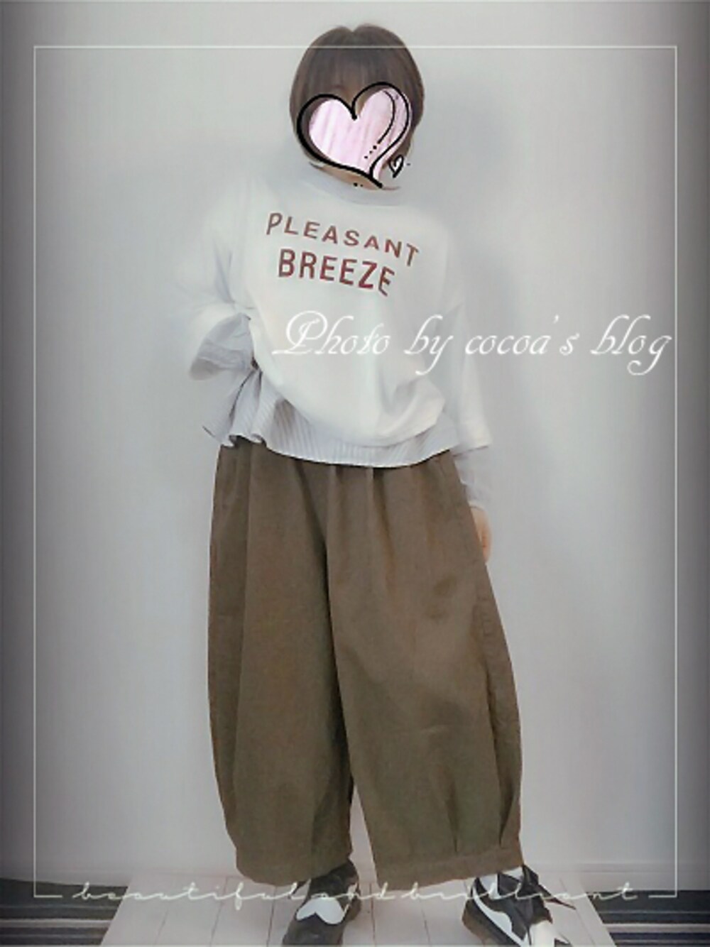「#SM2、#Samansa Mos2」｜「Samansa Mos2 blueのロゴゆるＴｅｅ（Tシャツ/カットソー、ホワイト系）」を使った、cocoaさん（レディース・153cm）の春コーディネートの1枚目の写真