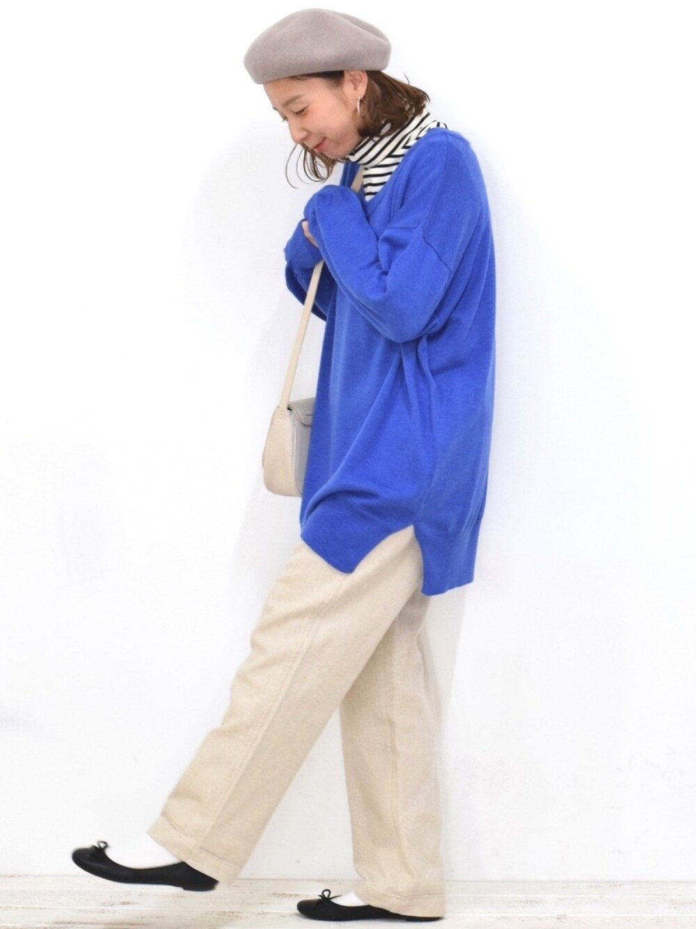 「カジュアルコーデ、お洒落さんとつながりたい、ブルー、ベレー帽、ママコーデ、いいね、save、フォローお願いします🤑、ootd、タートルネック、UNIQLO、ニット」｜「HEART MARKETのアイテム（ニット/セーター、ブルー系）」を使った、Lisaさん（レディース・158cm）の冬コーディネートの1枚目の写真