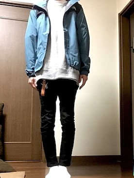「アイテム（キーホルダー、オレンジ系）」を使った、ヨッスーさん（メンズ・171cm）の冬コーディネート