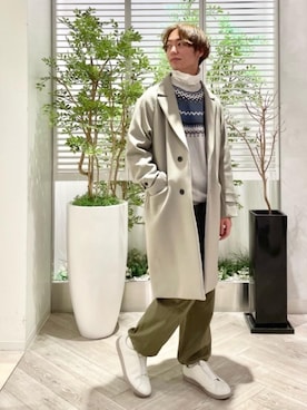 「green label relaxing（グリーンレーベルリラクシング）のアイテム（チェスターコート）」を使った、前田大介さん（メンズ・180cm）の冬コーディネート
