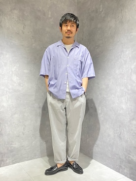 「RANDT（アールアンドティー）のアイテム（パンツ）」を使った、Wadaさん（メンズ・172cm）の春コーディネート