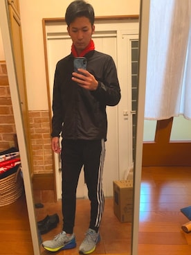 「adidas（アディダス）のトラックパンツ [SST TRACK PANTS] アディダスオリジナルス（スウェットパンツ）」を使った、ryuさん（メンズ・181cm）の秋コーディネート