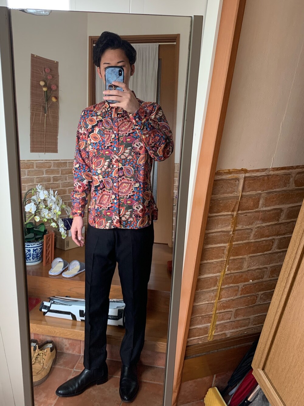 「Trading Postのサイドゴアブーツ（ブーツ、ブラック系）」を使った、ryuさん（メンズ・181cm）の春コーディネートの1枚目の写真
