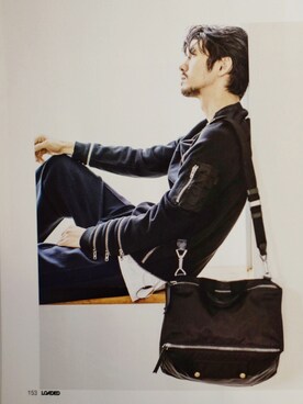 「GIVENCHY（ジバンシイ）のアイテム（スウェット）」を使った、KENJIさん（メンズ・186cm）の春コーディネート