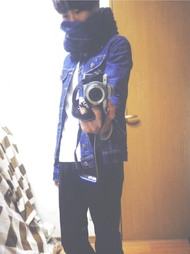 「UNIQLO（ユニクロ）のWOMEN ウルトラストレッチジーンズ（デニムパンツ）」を使った、ししゃもさん（メンズ・164cm）の冬コーディネート