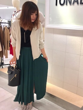 「オフィススタイル」｜「アイテム（ブルゾン）」を使った、IKUEさん（レディース・167cm）の春コーディネート