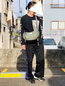 「MYne（マイン）のアイテム（その他パンツ）」を使った、猿渡 哲平さん（メンズ・180cm）の秋コーディネート
