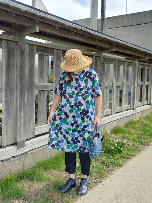 ラッセルレース プリーツワンピース 　Sally Scott ラッセルレース プリーツワンピース Sally Scott ラッセルレース