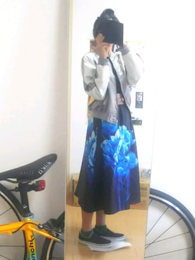 「アイテム（スタジャン、シルバー系）」を使った、ヒロマンさん（レディース・159cm）の秋コーディネート