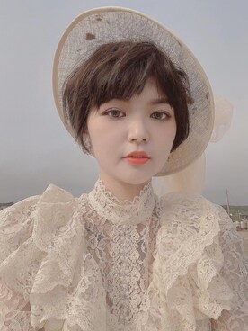 Ashley Leeさんのコーディネート