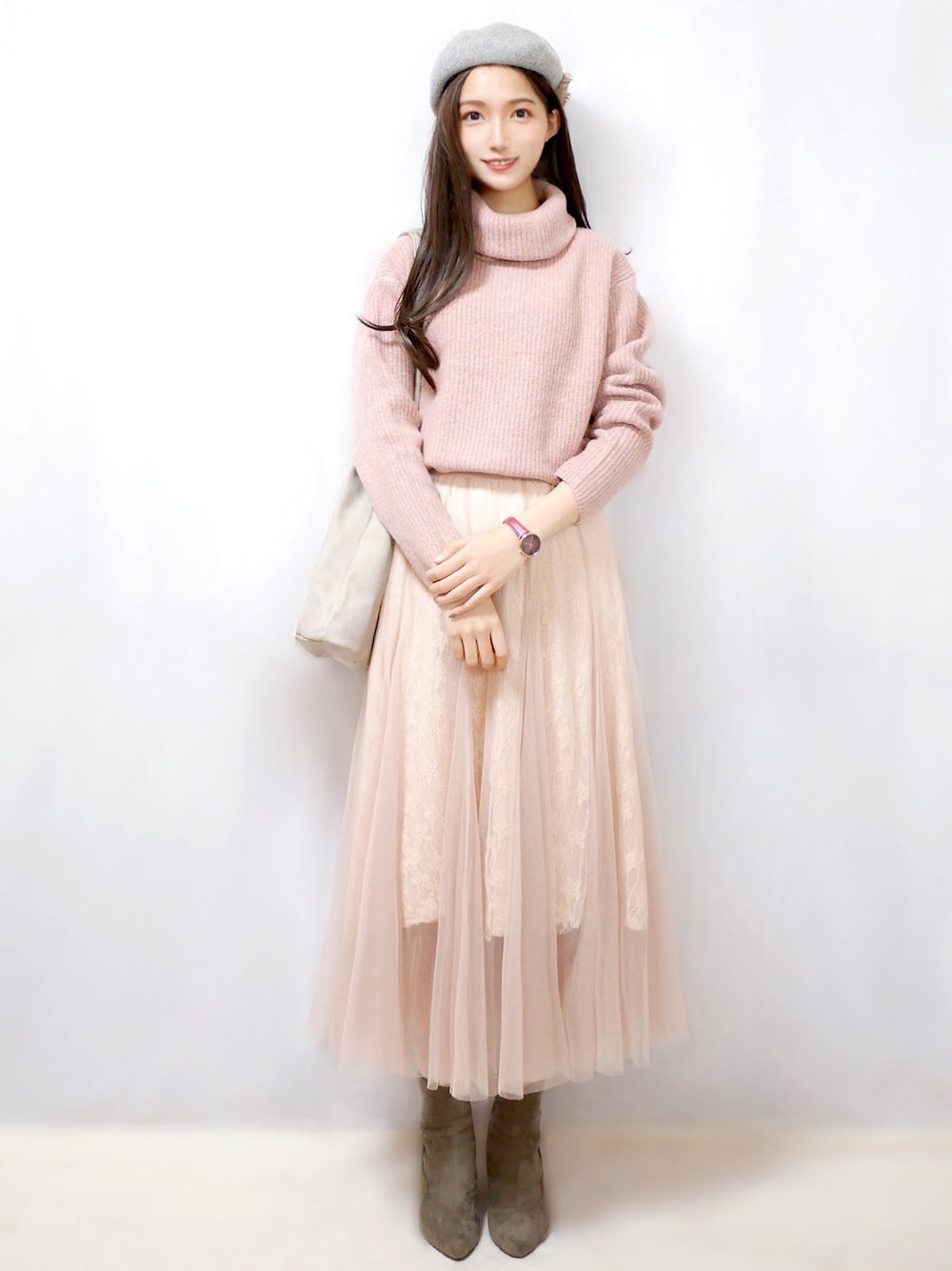 「年末WEAR感謝祭、Sonny　Label、サニーレーベル、Fossil、FOSSILSTYLE、イチヨンプラス、オトナ女子、オトナガーリー、着回しコーデ、ロングスカート」｜「URBAN RESEARCH Sonny Labelのオフタートルストレッチニット（ニット/セーター、ピンク系）」を使った、まお♡さん（レディース・163cm）の冬コーディネートの1枚目の写真