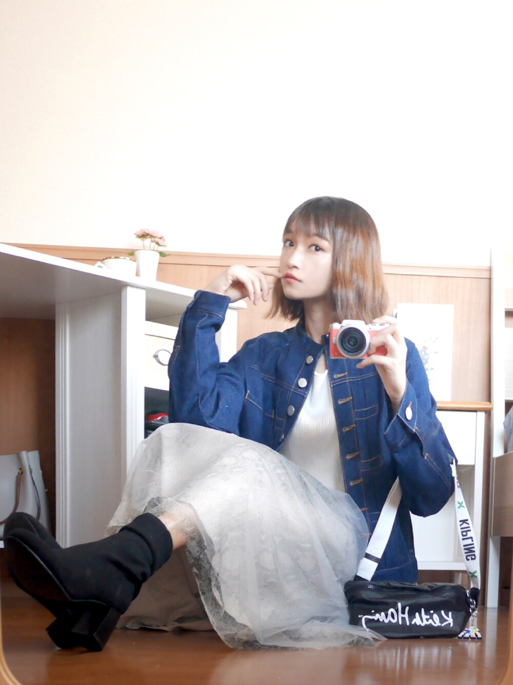 「Fabby fabby、sakishimatokyo、MISCH MASCH、kipling、kiplinglivelight、livelight、秋コーデ、大人カジュアル、休日スタイル、ラクチンコーデ」｜「sakishimatokyoの【ZOZO限定】サキシマamp「スタンドカラーデニムジャケット」（デニムジャケット、ブルー系）」を使った、まお♡さん（レディース・163cm）の秋コーディネートの1枚目の写真