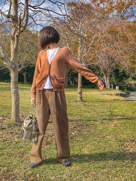 「Drawer（ドゥロワー）のアイテム（トップス）」を使った、HANAKO さん（レディース・167cm）の秋コーディネート